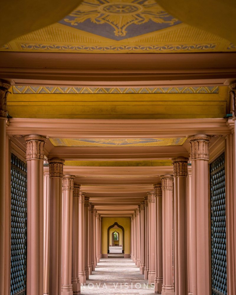 Im Inneren der Moschee im Schwetzinger Schlossgarten