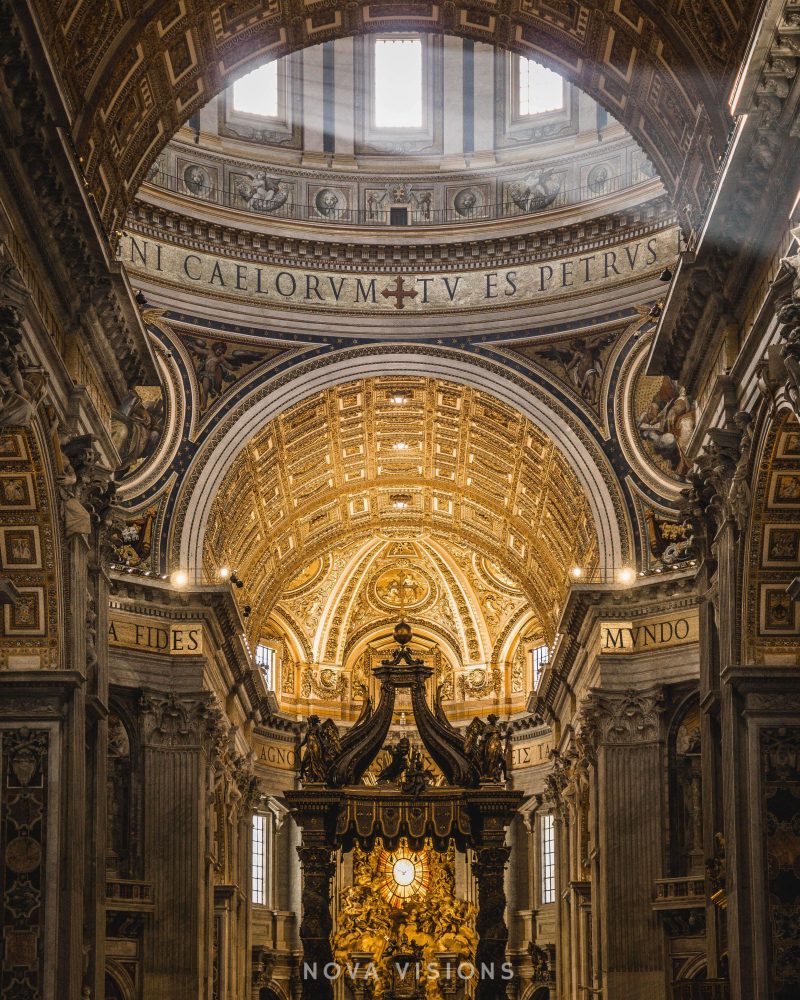Petersdom von innen