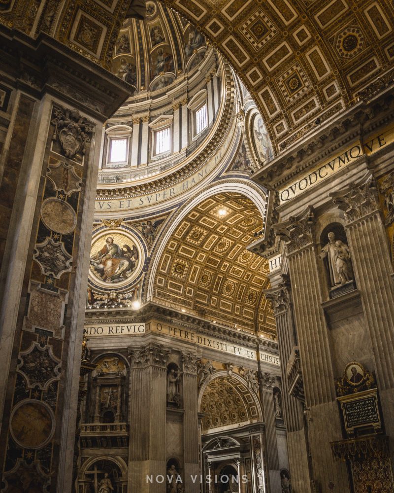 Petersdom von innen
