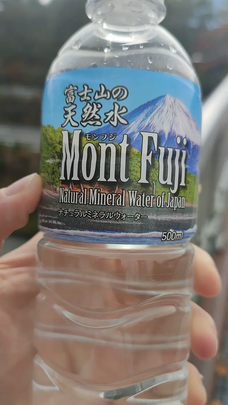 Mt. Fuji mit Kasagumo-Wolkenformation