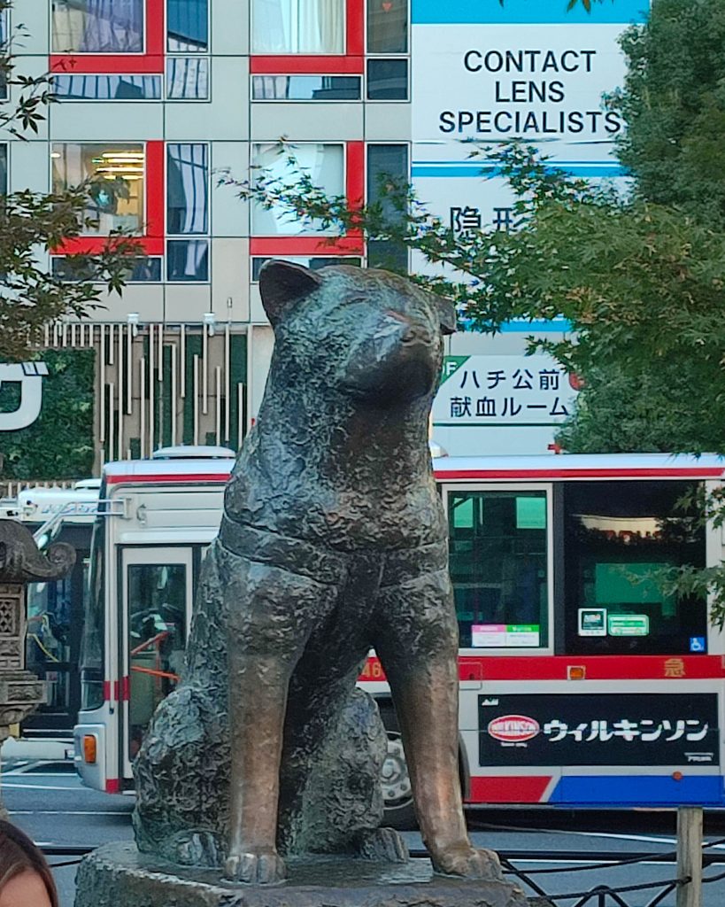 Hachikō-Statue
