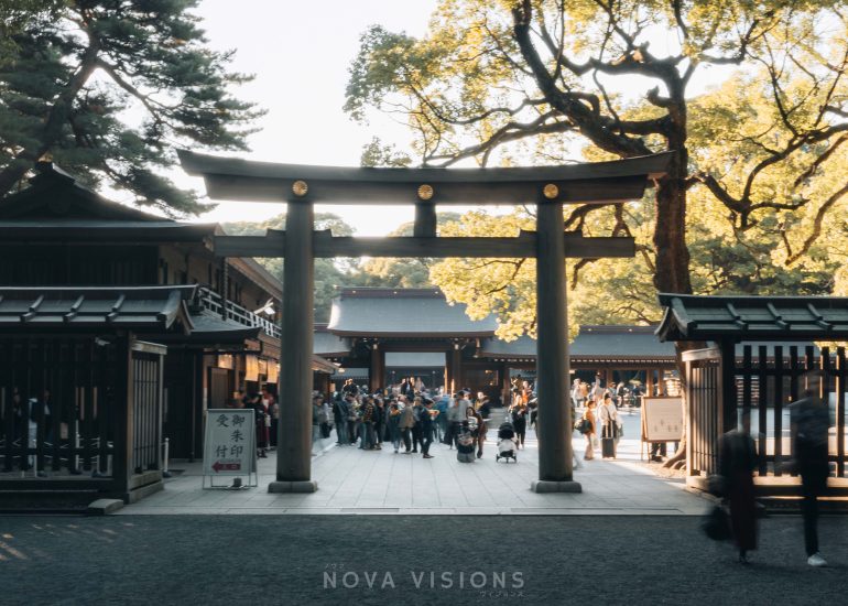 Eingang zum ehrwürdigen Shinto-Schrein