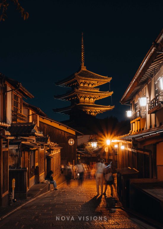 Hokan-ji Tempel am Abend