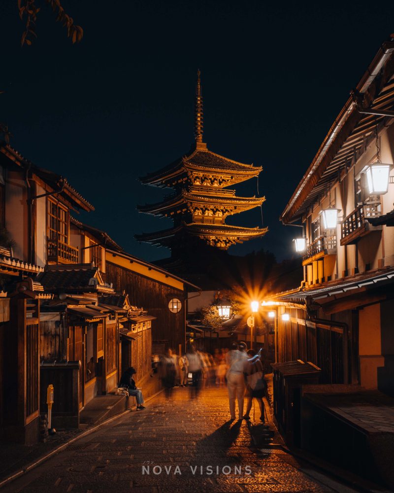 Hokan-ji Tempel am Abend