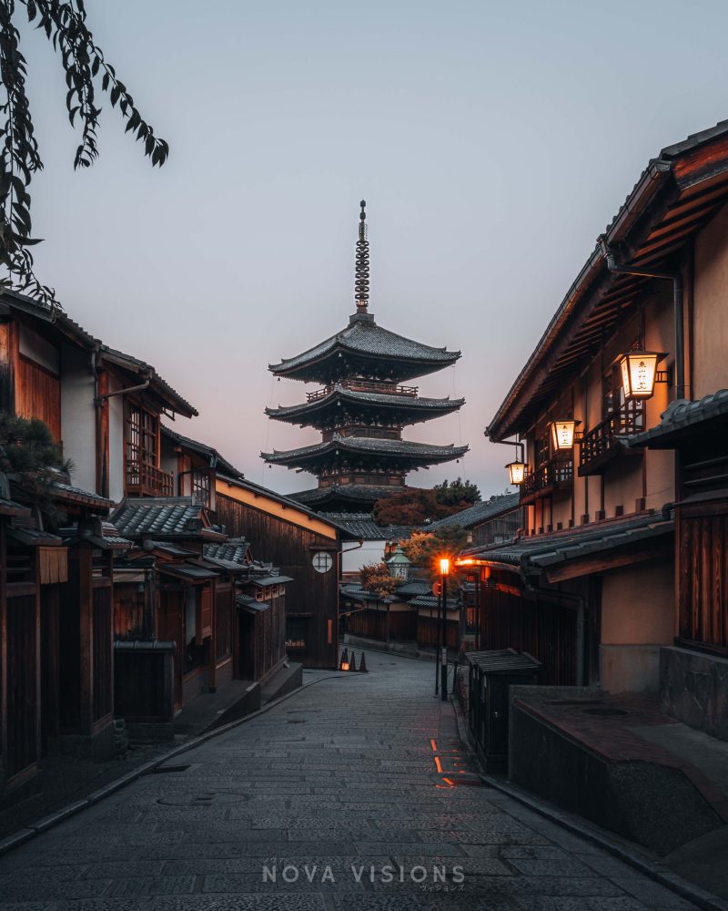 Hokan-ji Tempel am frühen Morgen