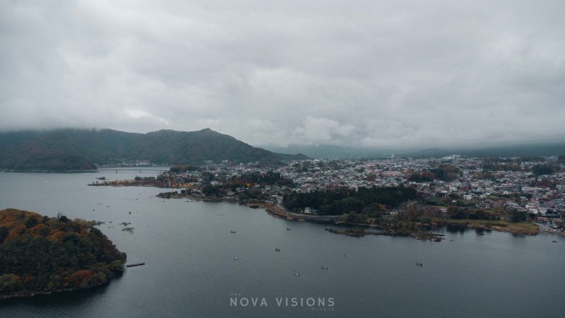 Über dem Kawaguchiko See