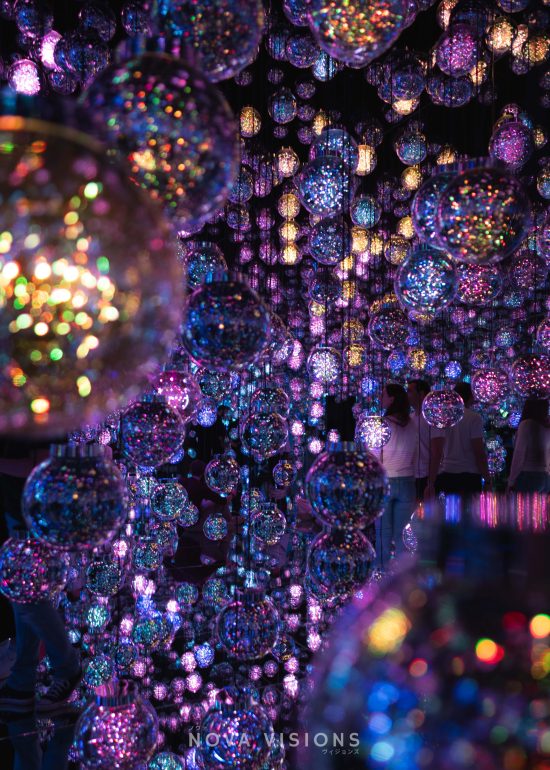 teamLab Borderless Bubble Universe