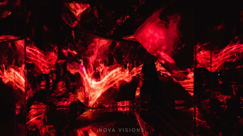 teamLab Borderless Megalith Crystal Formation