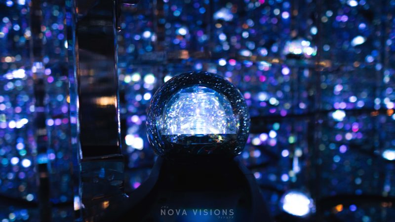 teamLab Borderless Microcosmos