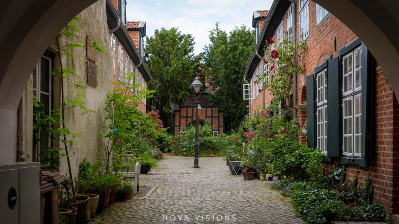 Eine der vielen atmosphärischen Gassen